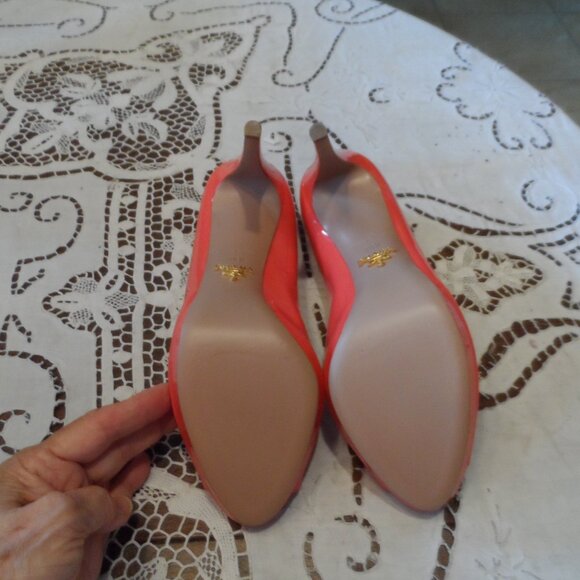 New Prada Hot Pink Calf Patent Leather Peep Toe Heeled Pumps Size 38.5B - Picture 14 of 16